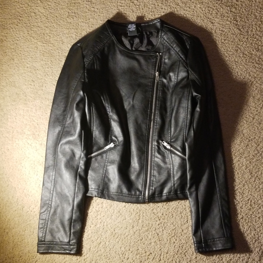 Black Polyester Zip Up Jacket